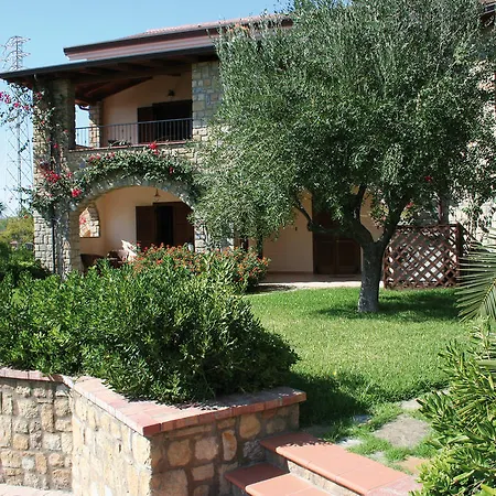 מלון דירות Il Casale 3*