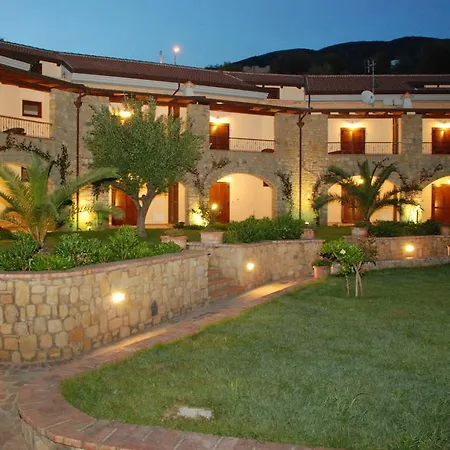 מלון דירות Il Casale פאלינורו